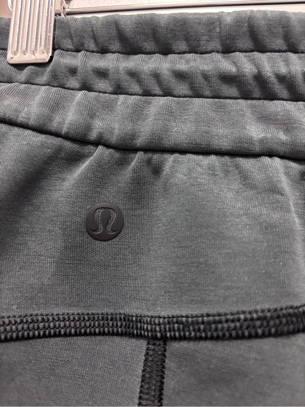 Lululemon Softstreme High-Rise Short 4”Black - Picture 9 of 12